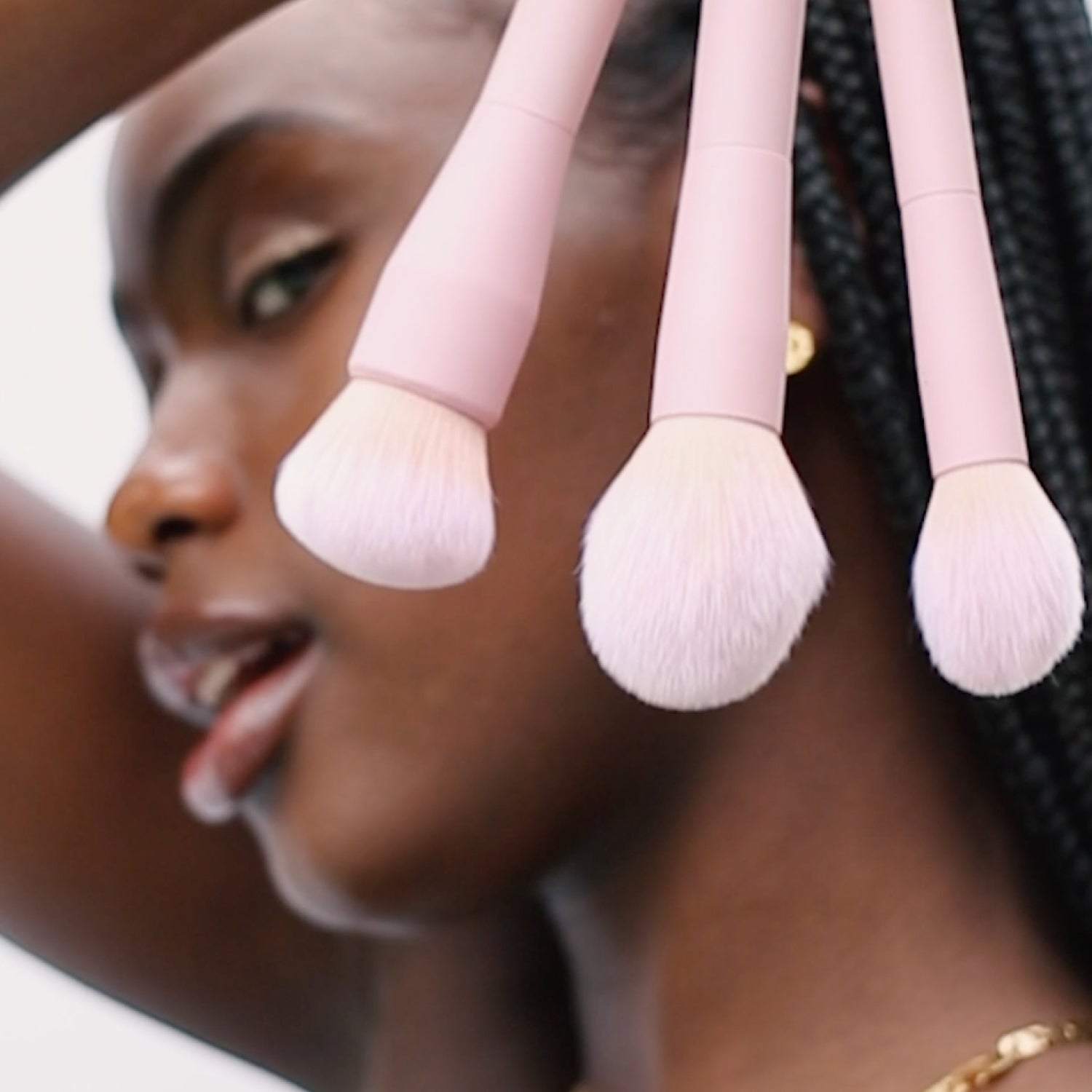 tapered bronzer brush