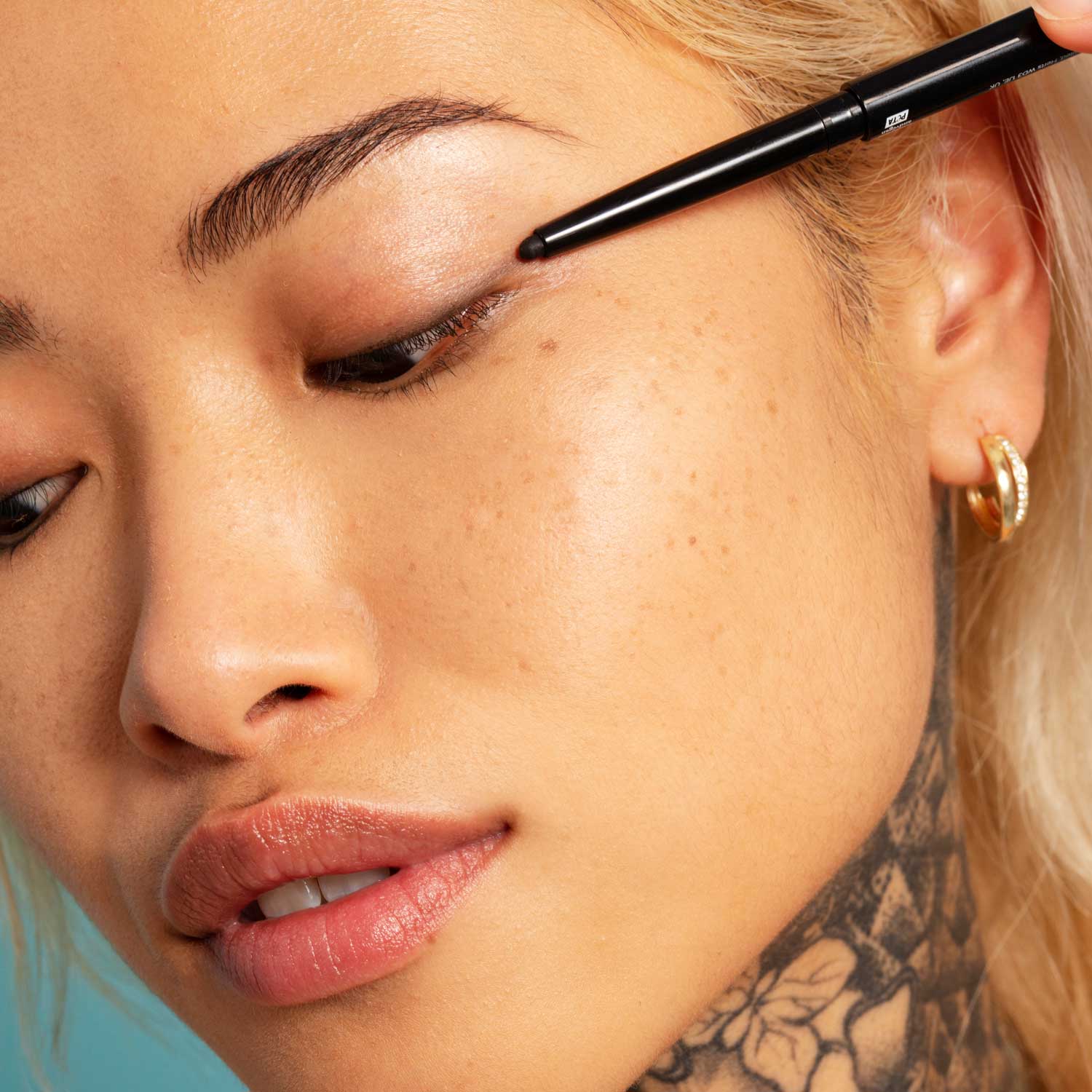 am-pm retractable liner