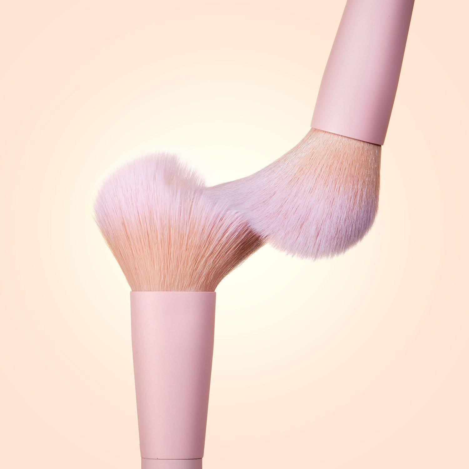 tapered bronzer brush lottie tools