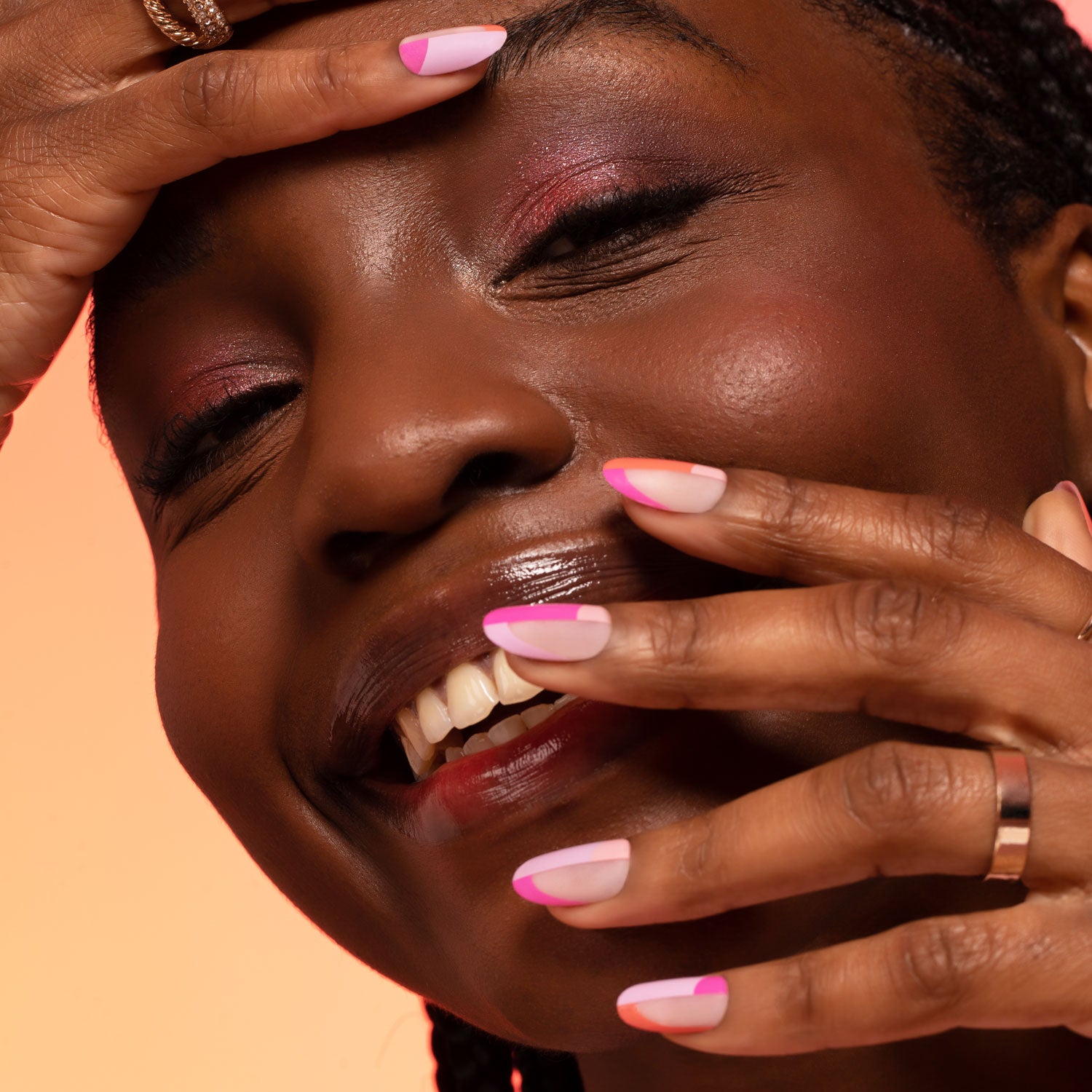 lottie x KimKim stay press'd- colour block party